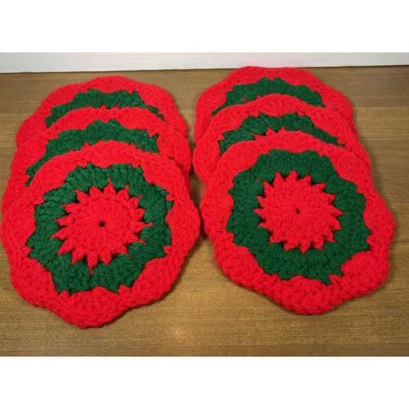 Hand Crocheted Doilies Hand Made Christmas Flowers Red Green Hot Pads Set Of 6 - Picture 1 of 9